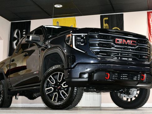 Used 2025 GMC Sierra 1500 AT4 w/ AT4 Premium Package image 83