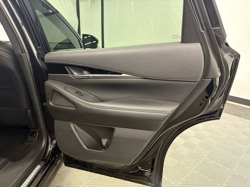 Used 2023 INFINITI QX60 Pure image 18