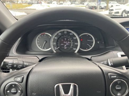 Used 2015 Honda Accord EX-L image 39
