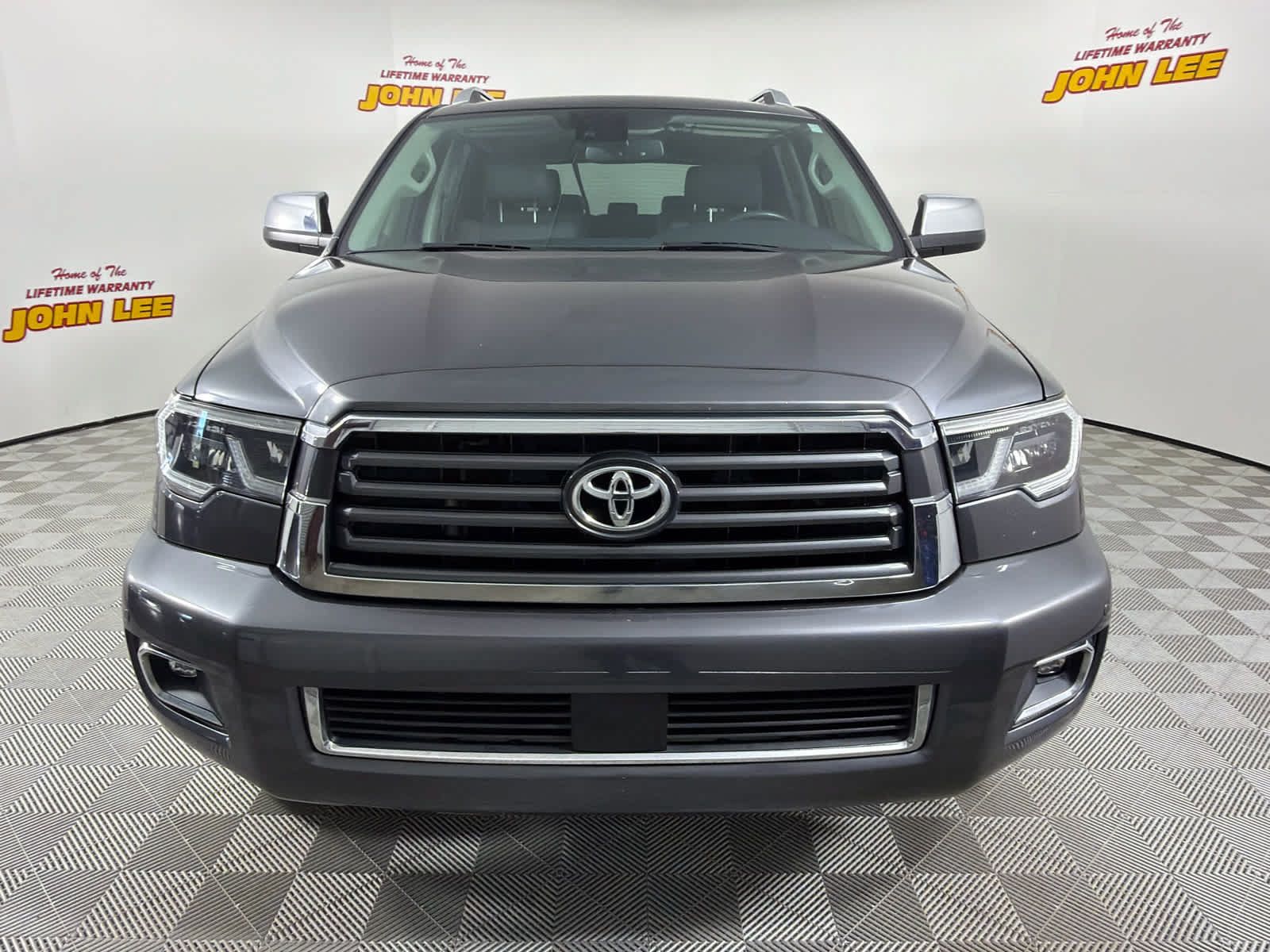 Used 2021 Toyota Sequoia Limited w/ Safety & Convenience Package RWD image 9