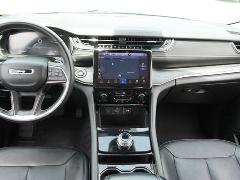 Used 2021 Jeep Grand Cherokee L Limited RWD image 29