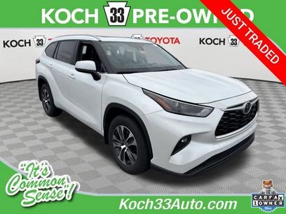 Used 2023 Toyota Highlander XLE