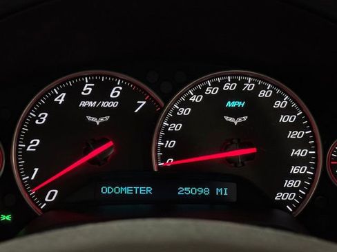 Used 2011 Chevrolet Corvette Grand Sport w/ Preferred Equipment Group image 22