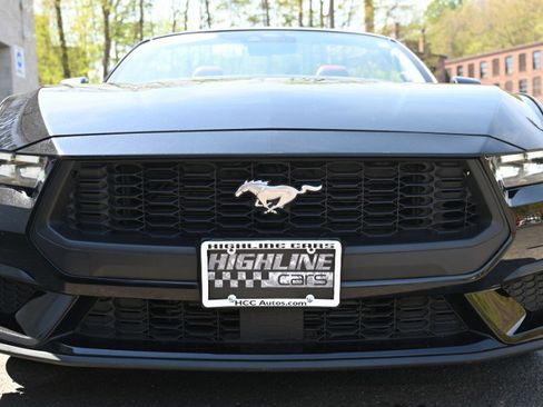 Used 2024 Ford Mustang Premium RWD image 9