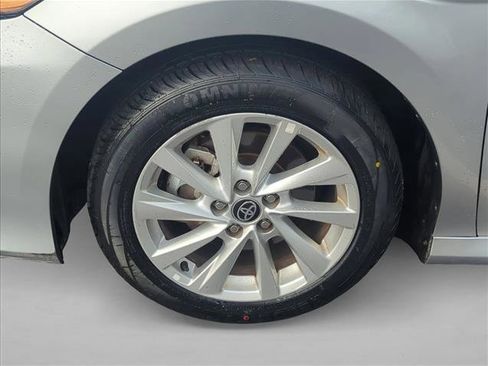 Used 2024 Toyota Camry LE image 29