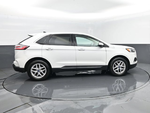 Used 2022 Ford Edge SEL AWD/4WD image 4