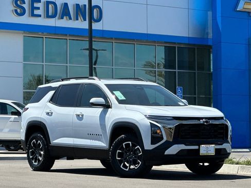 New 2026 Chevrolet Equinox ACTIV AWD/4WD image 2