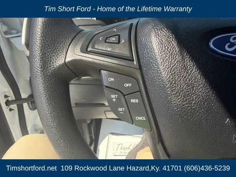 Used 2022 Ford Edge SE w/ Black Appearance Package AWD/4WD image 18