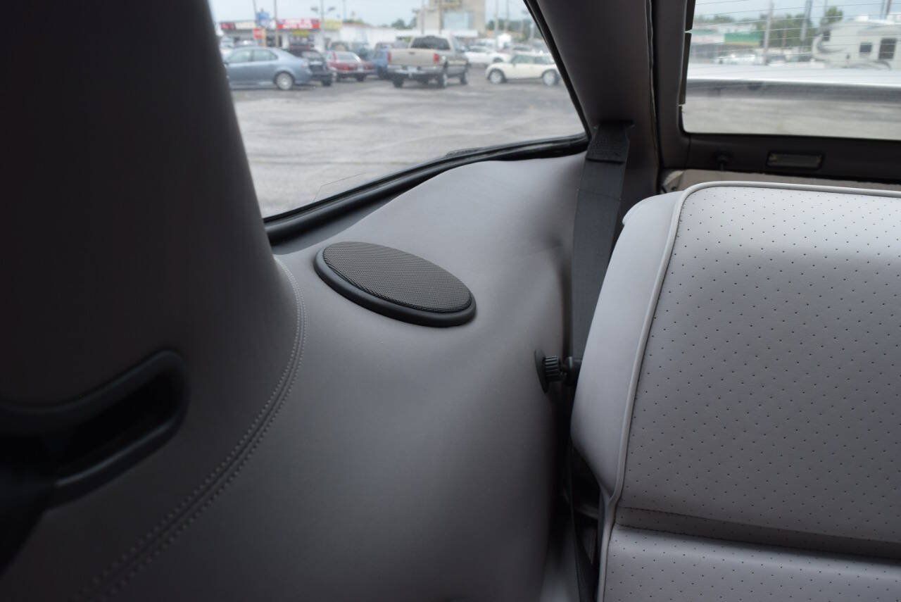 Used 1993 Porsche 928 GTS RWD image 41