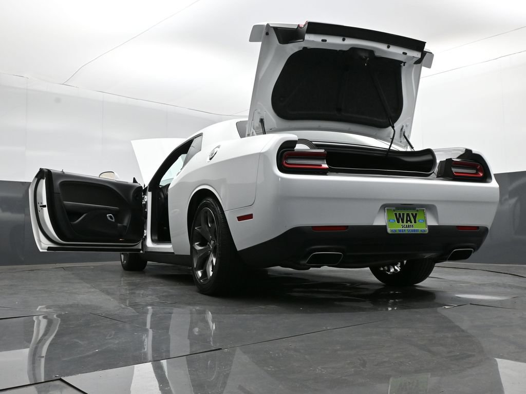 Used 2015 Dodge Challenger R/T w/ Quick Order Package 28B R/T RWD image 34