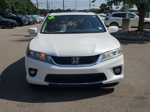 Used 2015 Honda Accord EX image 2