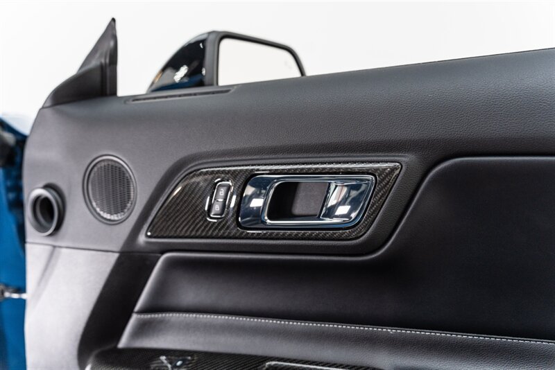 Used 2021 Ford Mustang Shelby GT500 w/ Carbon Fiber Track Pack RWD image 63