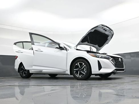 Certified 2025 Nissan Sentra SV w/ All-Weather Package image 47