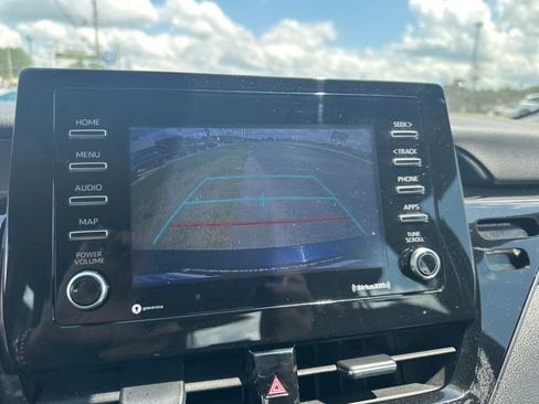 Used 2021 Toyota Camry SE FWD image 15