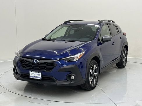 Used 2024 Subaru Crosstrek 2.0i Premium image 1