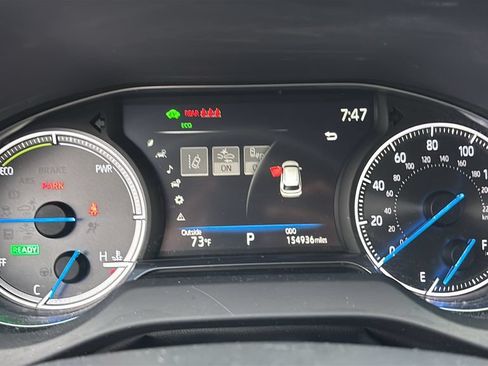 Used 2021 Toyota Venza XLE w/ Softex Package AWD/4WD image 16