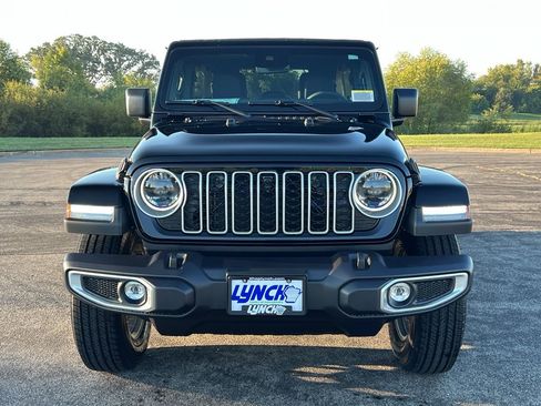 New 2025 Jeep Wrangler Sahara image 43