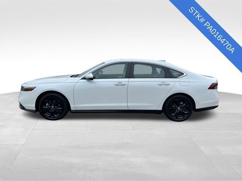 Used 2023 Honda Accord LX image 4