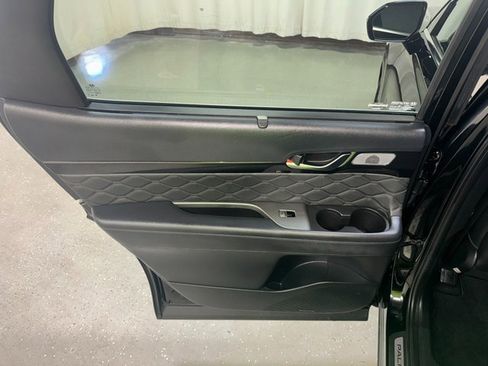 Used 2022 Hyundai Palisade Calligraphy image 20