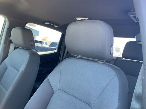 Used 2023 Chevrolet Colorado W/T image 20