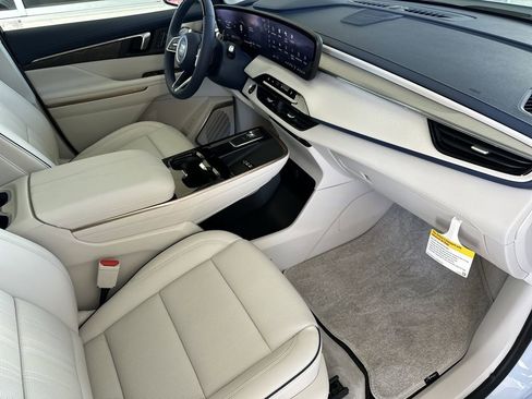 New 2026 Buick Enclave Avenir w/ Super Cruise Package image 41