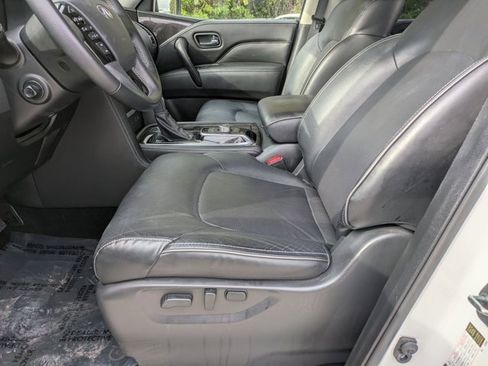 Used 2024 INFINITI QX80 Luxe image 17
