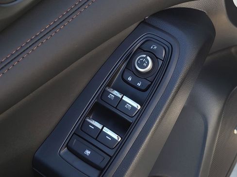 Certified 2025 Subaru Ascent Bronze Edition image 21