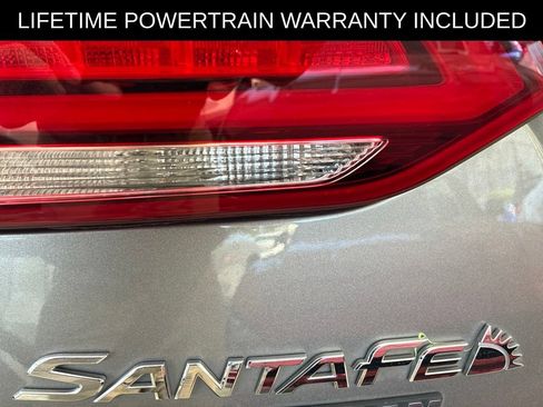 Used 2017 Hyundai Santa Fe Sport w/ 2.0T Ultimate Tech Package 05 FWD image 7