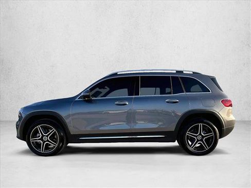 Used 2026 Mercedes-Benz GLB 250 4MATIC image 6