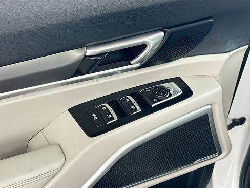 Used 2020 Kia Telluride S FWD image 17