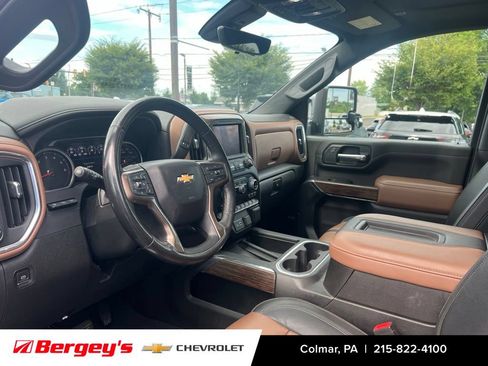 Used 2022 Chevrolet Silverado 2500 High Country w/ Z71 Off-Road Package AWD/4WD image 10