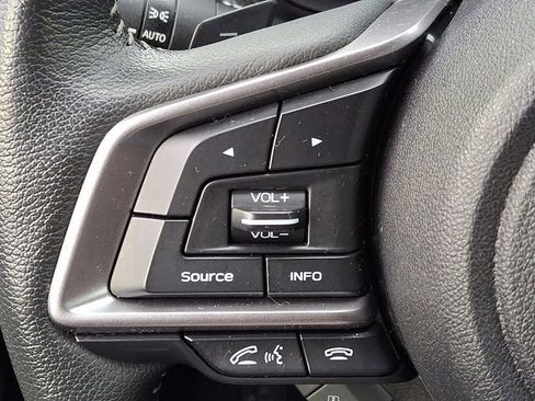 Used 2022 Subaru Forester Touring image 25