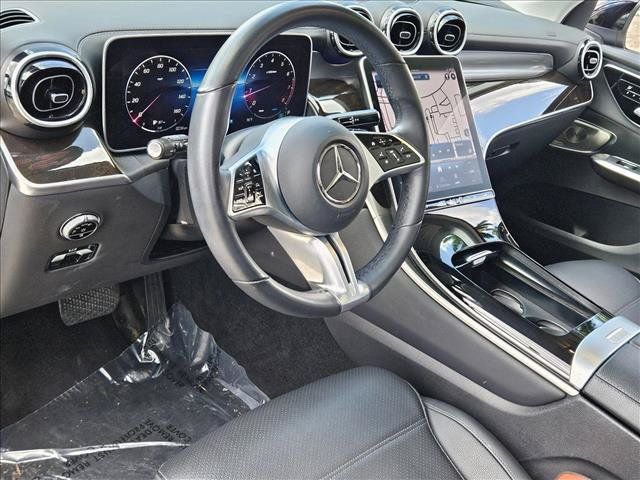 Used 2023 Mercedes-Benz GLC 300 image 10