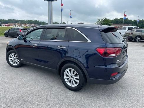 Used 2020 Kia Sorento LX AWD/4WD image 6
