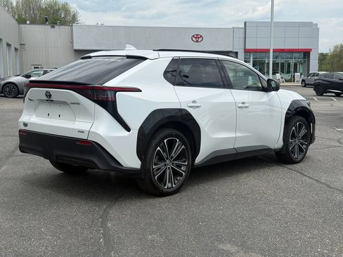 Certified 2023 Toyota bZ4X AWD w/ Weather Package image 6