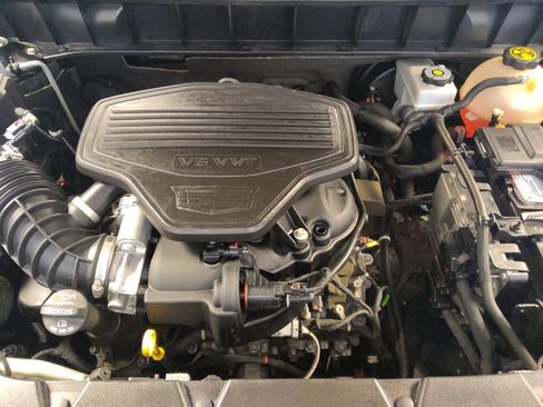 Used 2019 Cadillac XT5 Luxury FWD image 30