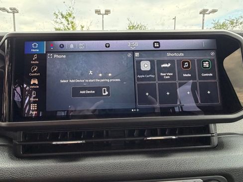 Used 2024 Jeep Gladiator Sport AWD/4WD image 25