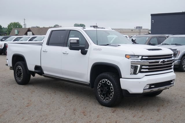 Used 2022 Chevrolet Silverado 3500 High Country AWD/4WD image 7