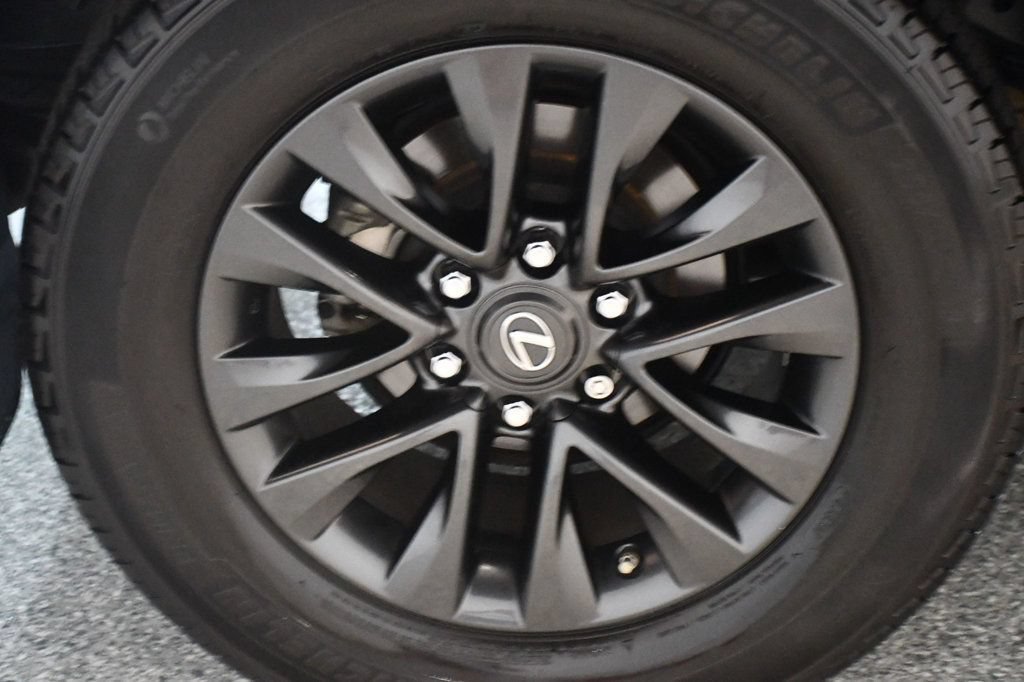 Used 2023 Lexus GX 460 Premium AWD/4WD image 20