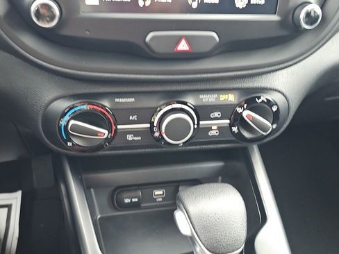 New 2025 Kia Soul LX image 15