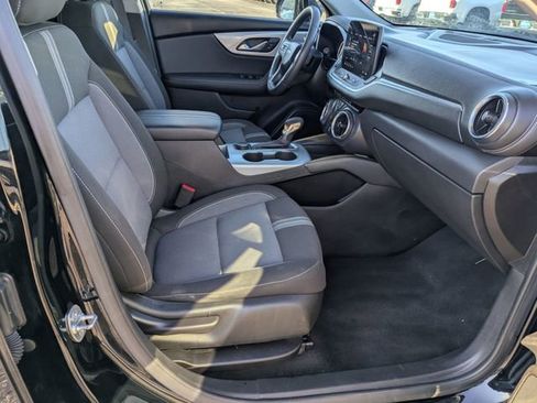 Used 2023 Chevrolet Blazer LT image 32