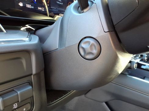 Certified 2025 Chevrolet Tahoe Premier image 7