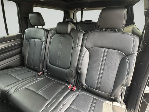 New 2025 Jeep Wagoneer Series II image 25