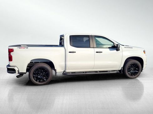 Used 2025 Chevrolet Silverado 1500 Custom w/ Turbomax Blackout Package image 4