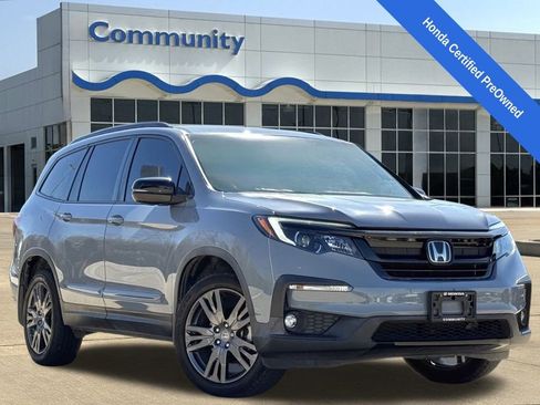 Certified 2022 Honda Pilot Sport image 1