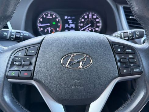 Used 2016 Hyundai Tucson Sport AWD/4WD image 23