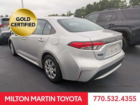 Used 2021 Toyota Corolla LE FWD image 4