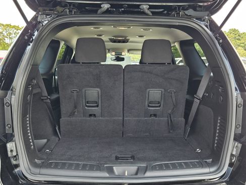 Used 2019 Dodge Durango SXT w/ 3rd Row Seating Group RWD image 30