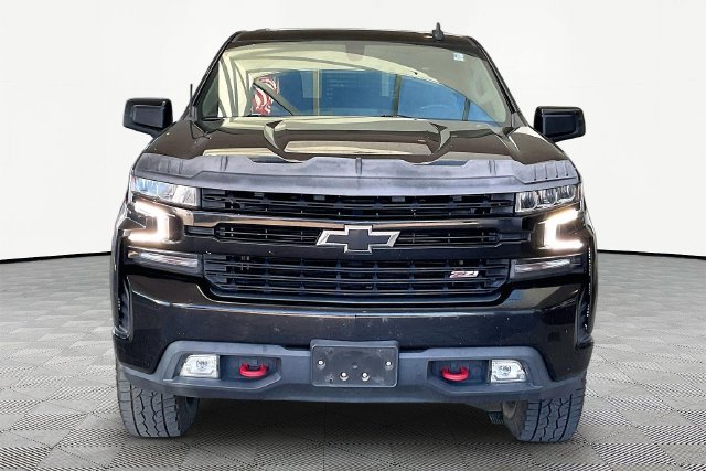 Used 2021 Chevrolet Silverado 1500 LT Trail Boss w/ Convenience Package II AWD/4WD image 2