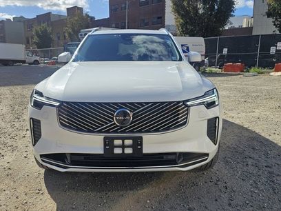 Certified 2025 Volvo XC90 T8 Plus w/ Protection Package Premier